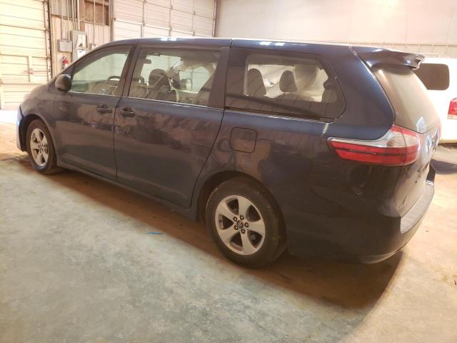 5TDZZ3DC6JS954723 2018 TOYOTA SIENNA, photo no. 2