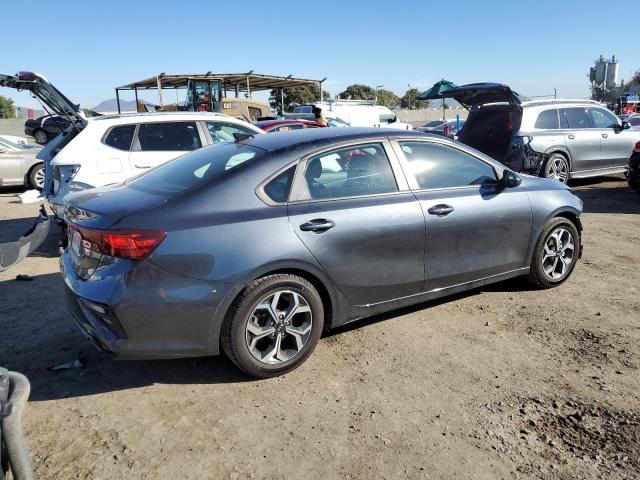 VIN W1KWF8DB1MR628448 2019 KIA FORTE no.3