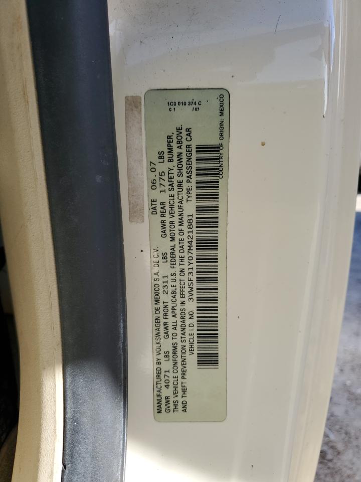 3VWSF31Y07M421881 2007 Volkswagen New Beetle Convertible Option Package 2