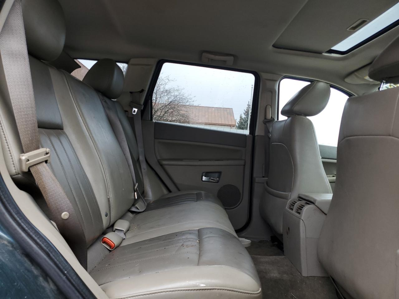 1J4GS48K15C656696 2005 Jeep Grand Cherokee Laredo