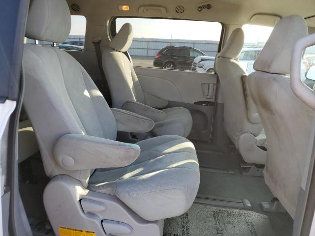 5TDZK3DC9ES483807 Toyota SIENNA
