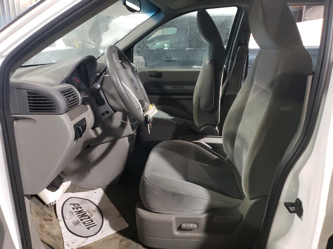 2FMDA51644BB00424 2004 Ford Freestar Se