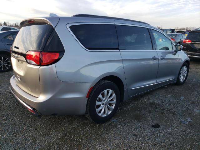 2C4RC1BG7HR720055 | 2017 Chrysler pacifica touring l