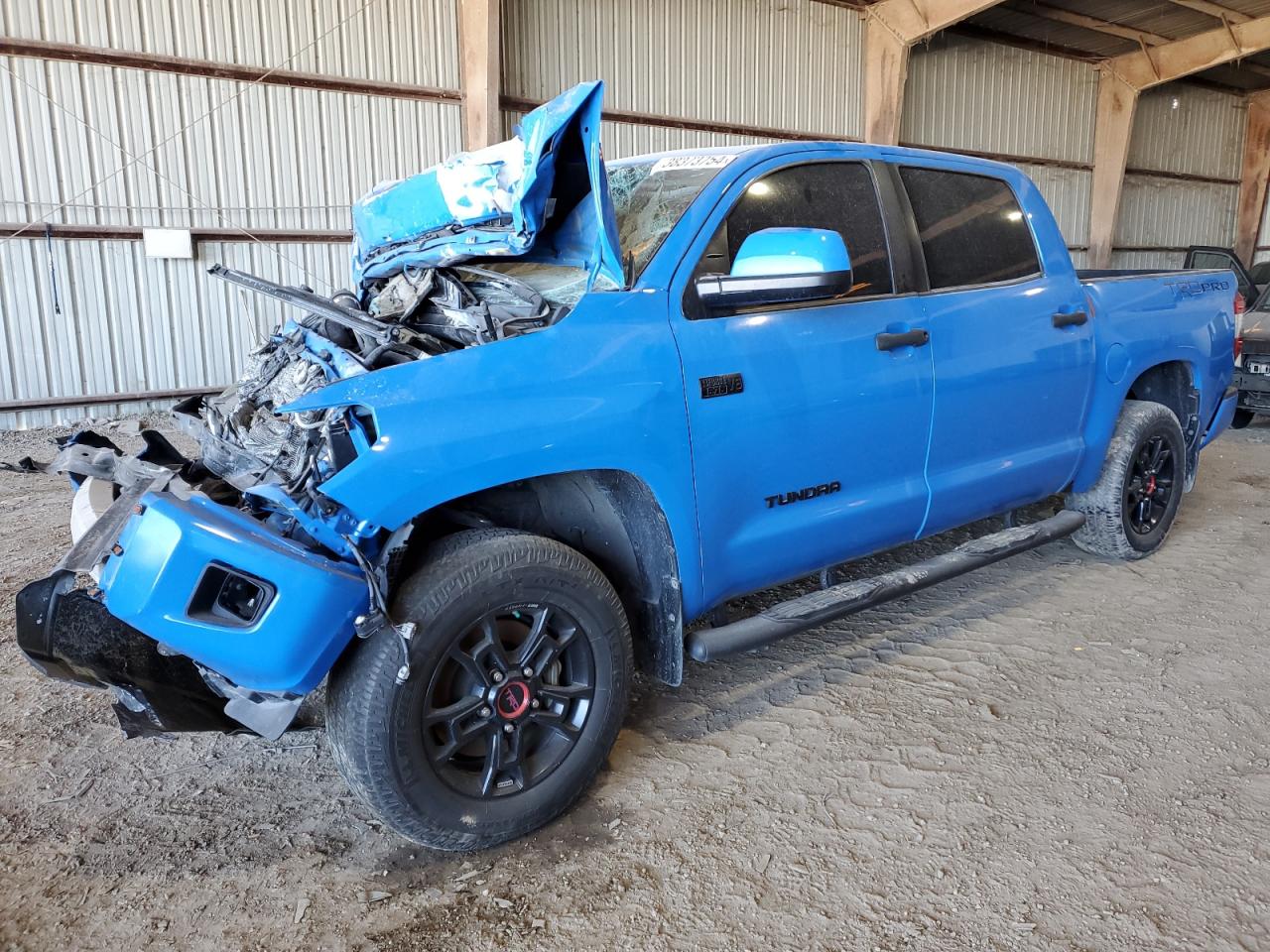 TOYOTA TUNDRA CREWMAX SR5