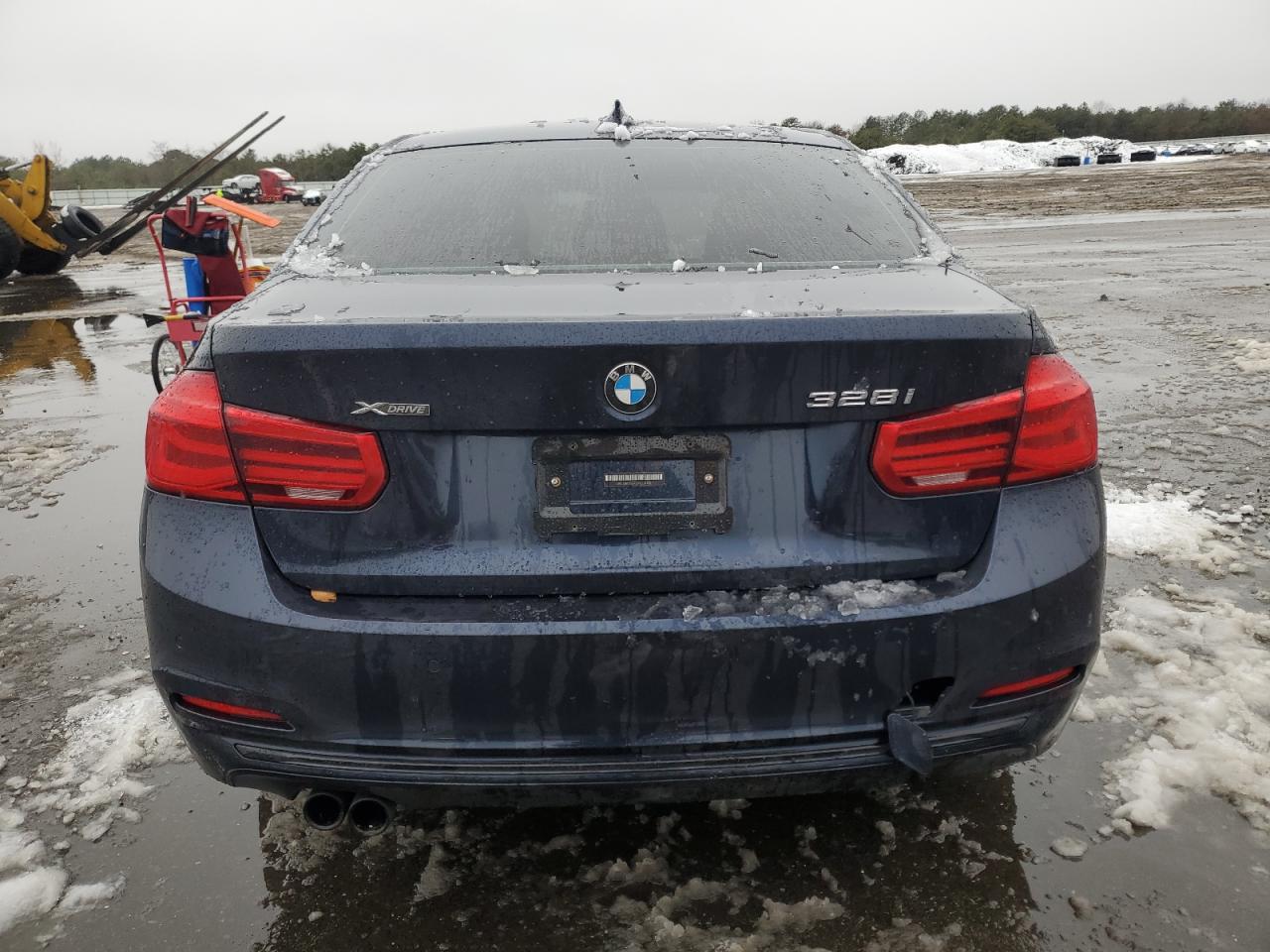 WBA8E3G54GNU38487 2016 BMW 328 Xi Sulev