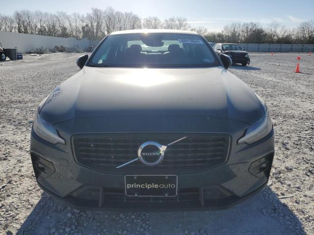 2022 VOLVO S60 B5 MOM 7JRL12FZ0NG160505