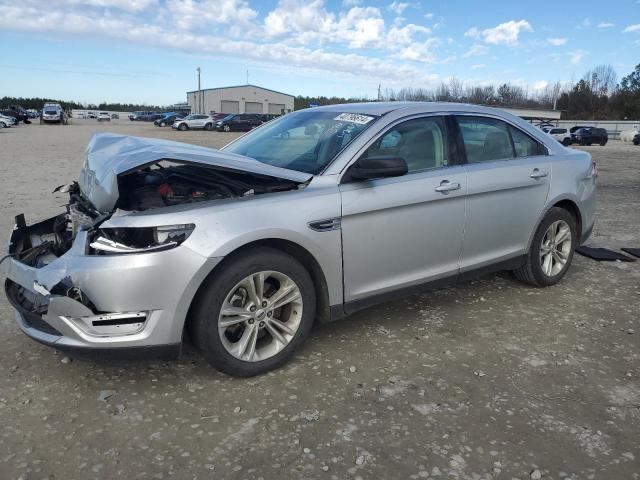 2015 Ford Taurus SE