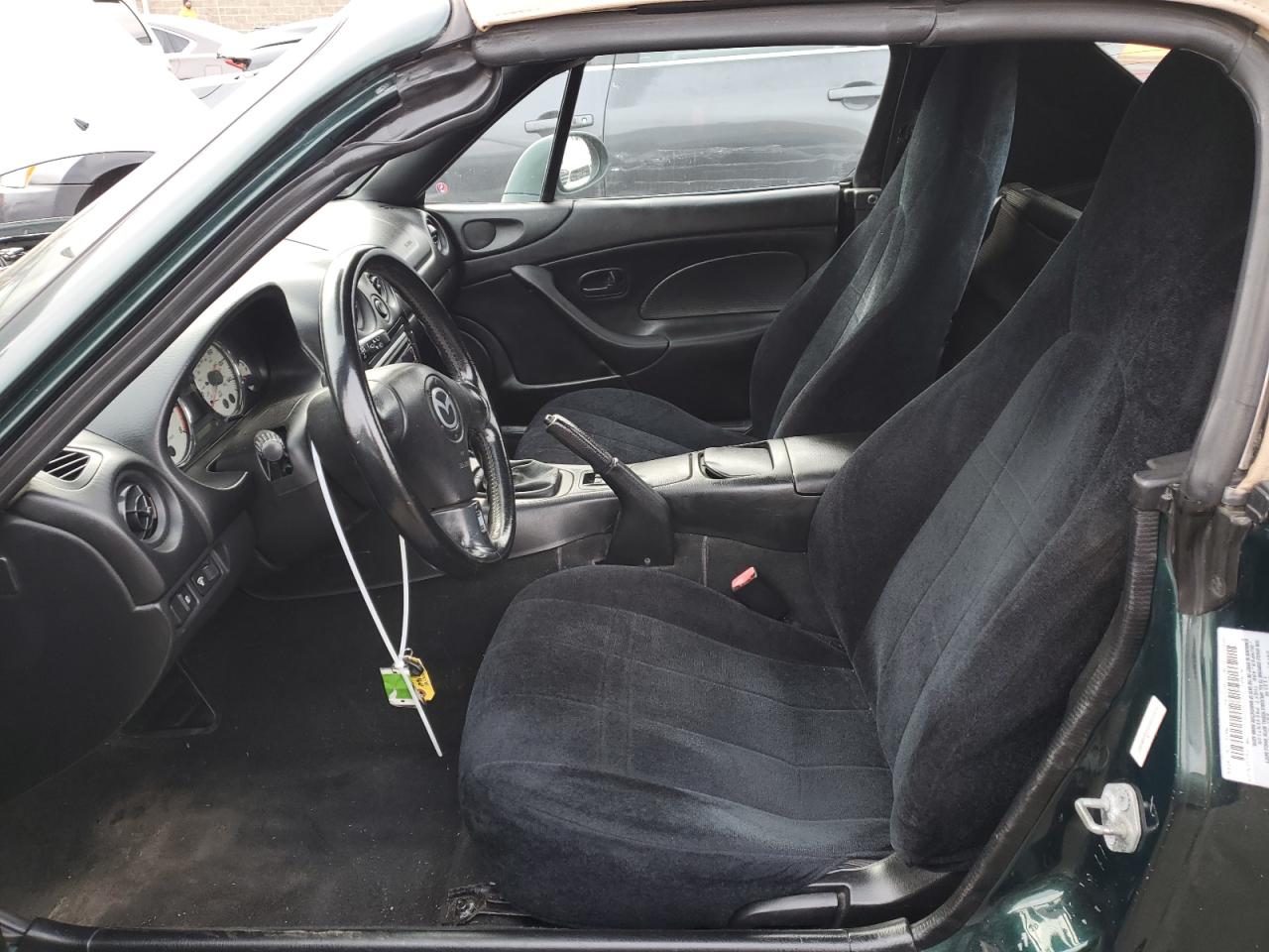 JM1NB353420222872 2002 Mazda Mx-5 Miata Base