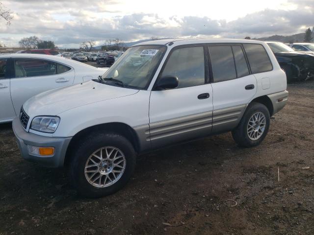 2000 Toyota RAV4 