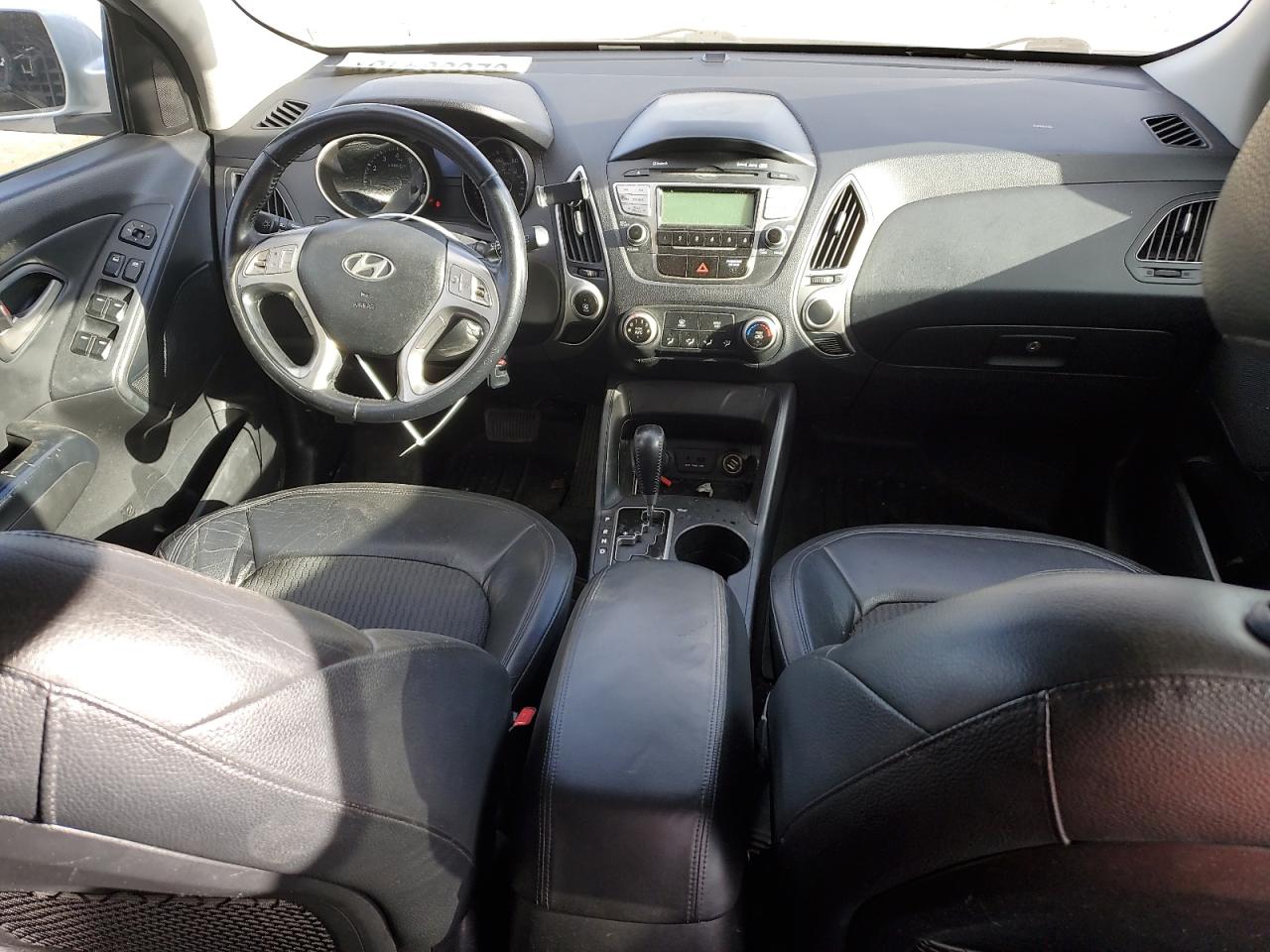 KM8JU3ACXBU171641 2011 Hyundai Tucson Gls