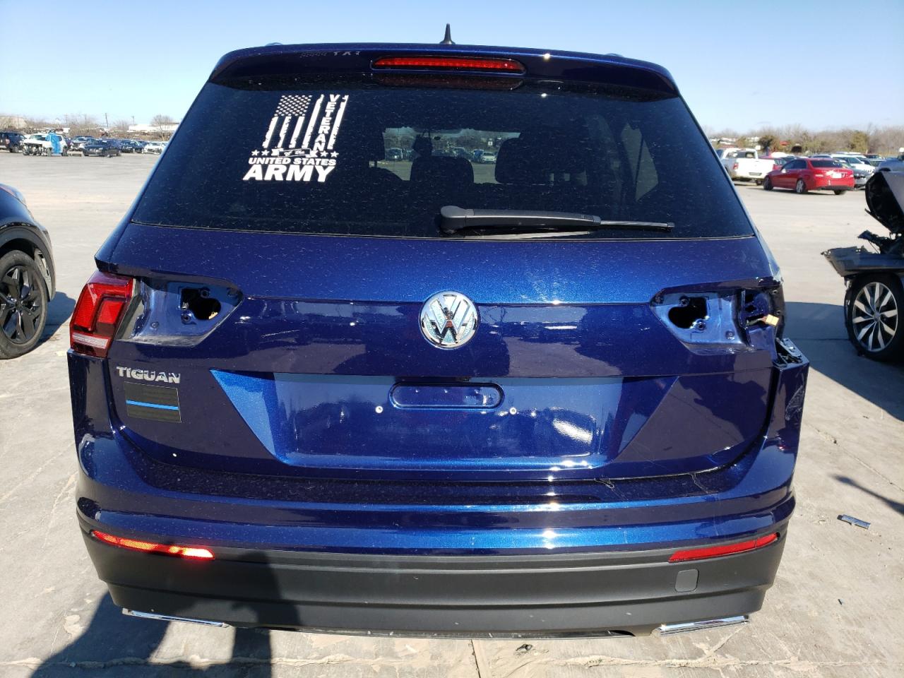 VIN: 3VV1B7AX8MM095608 2021 VOLKSWAGEN TIGUAN