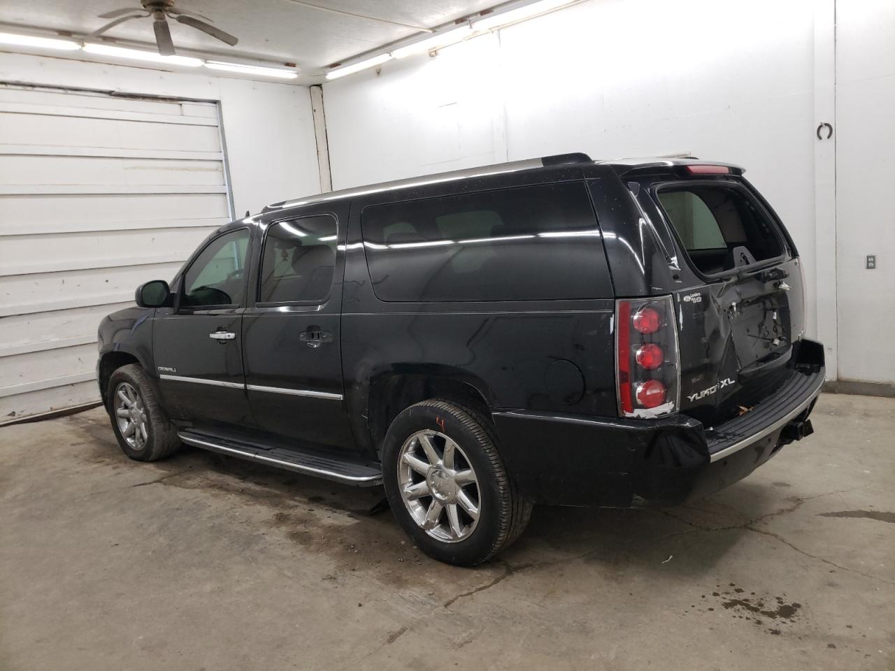 1GKS1MEFXDR378455 2013 GMC Yukon Xl Denali