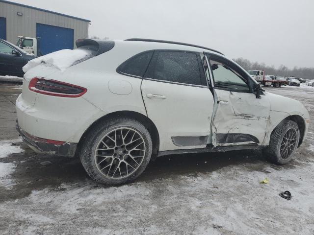 VIN WP1AA2A57JLB20495 2018 Porsche Macan no.3