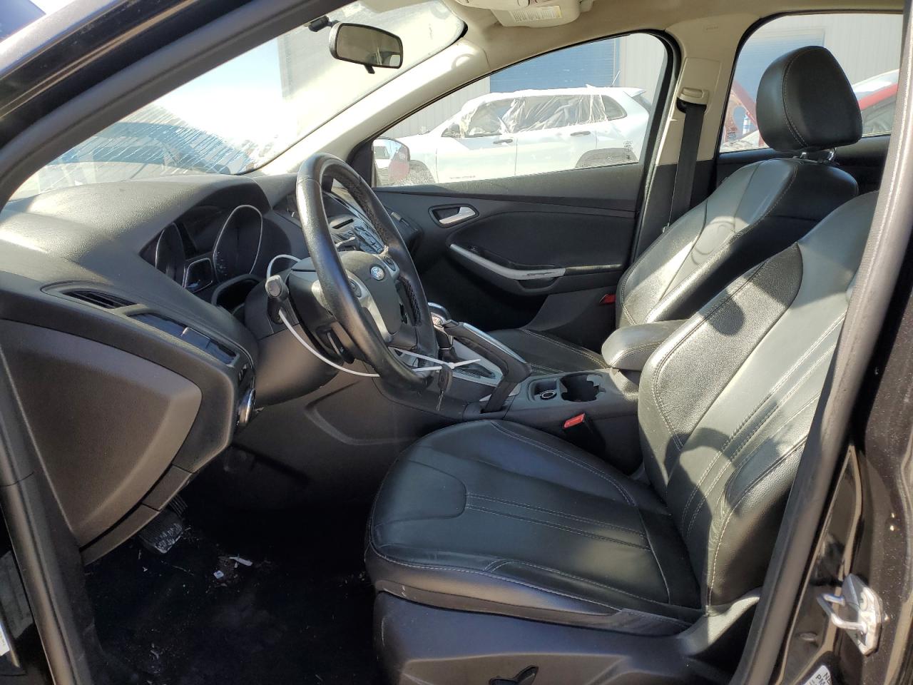 1FADP3K24DL375087 2013 Ford Focus Se