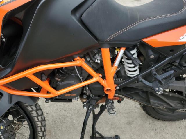 2019 KTM 1290 SUPER - VBKV59407KM905397