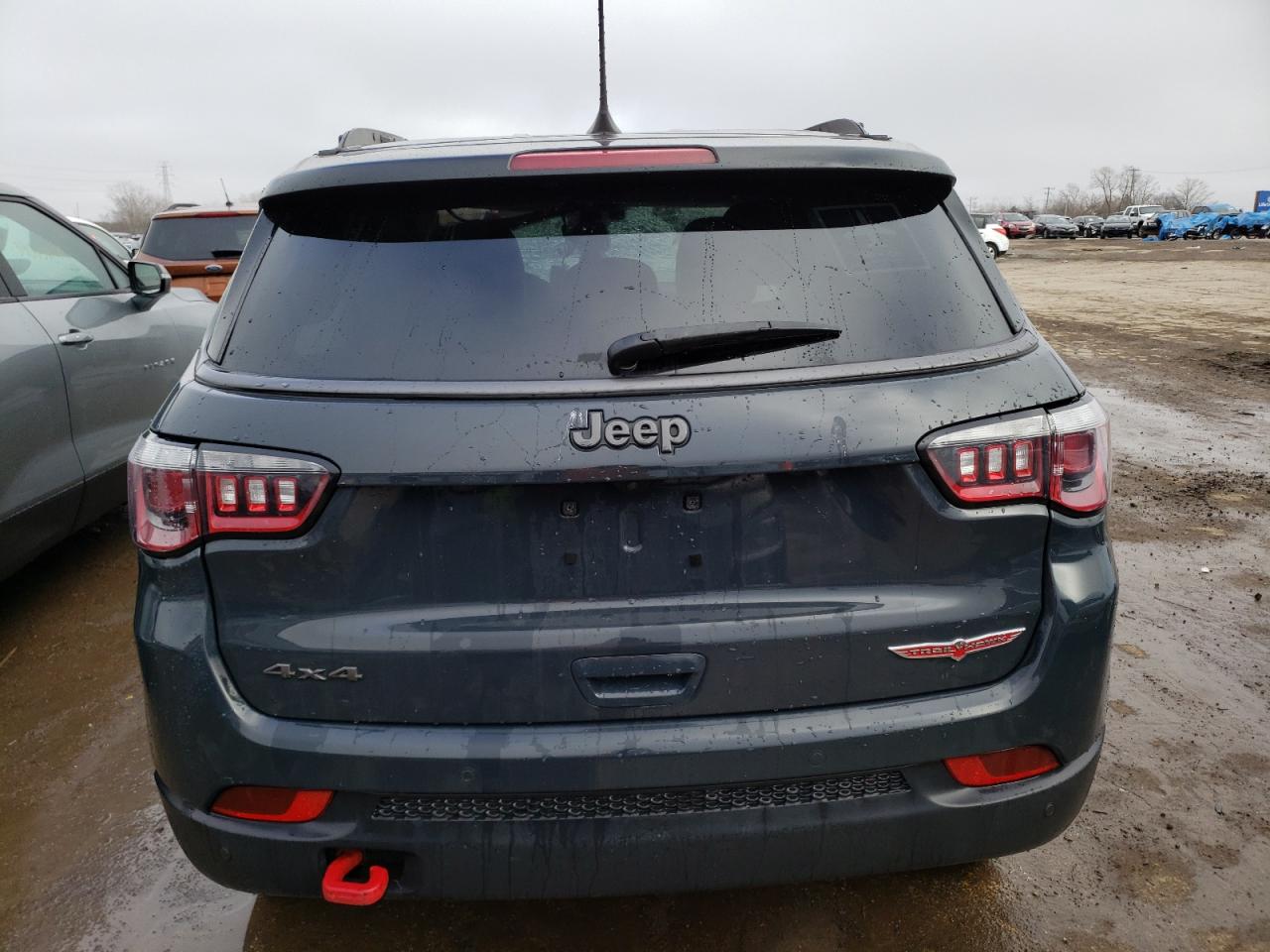 3C4NJDDB7JT334696 2018 Jeep Compass Trailhawk
