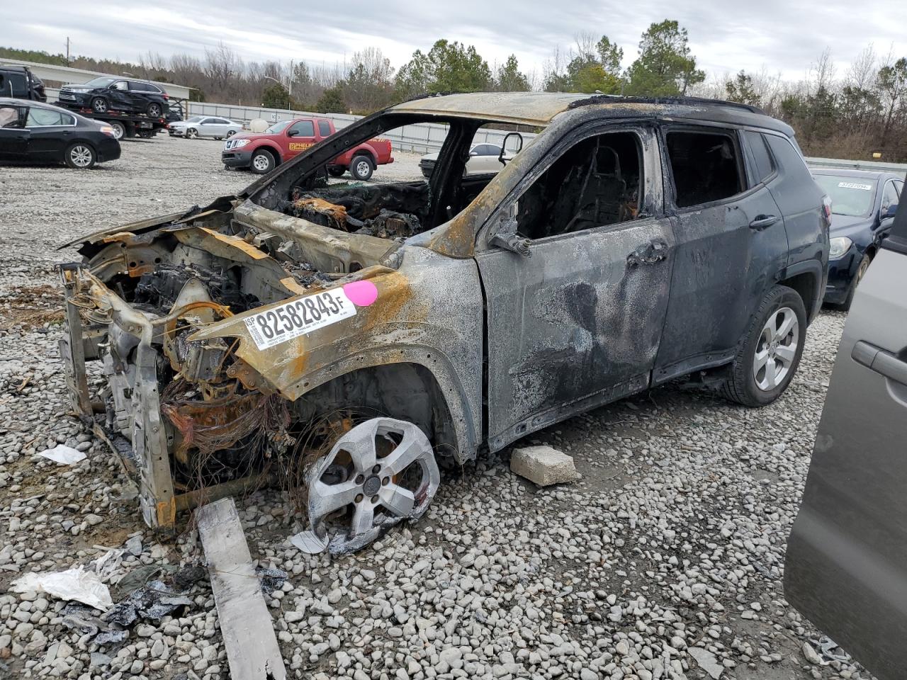 Lot #2378587018 2017 JEEP COMPASS LA