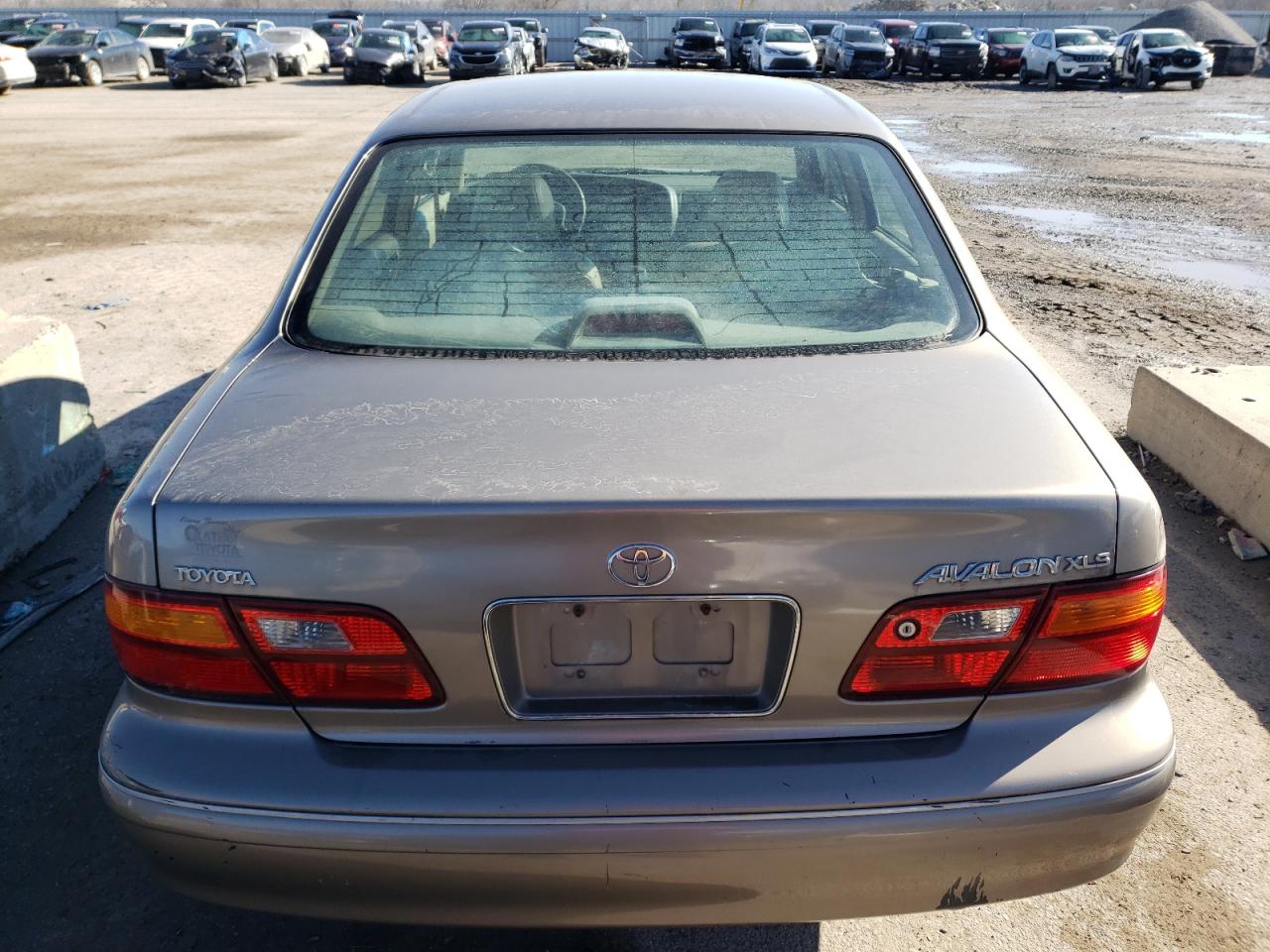 4T1BF18B3WU289312 1998 Toyota Avalon Xl