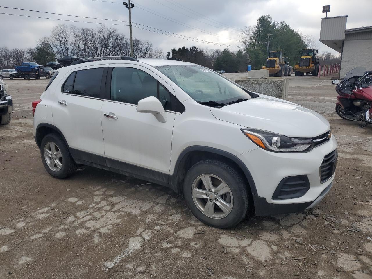 KL7CJPSB9JB597668 CHEVROLET TRAX 2018