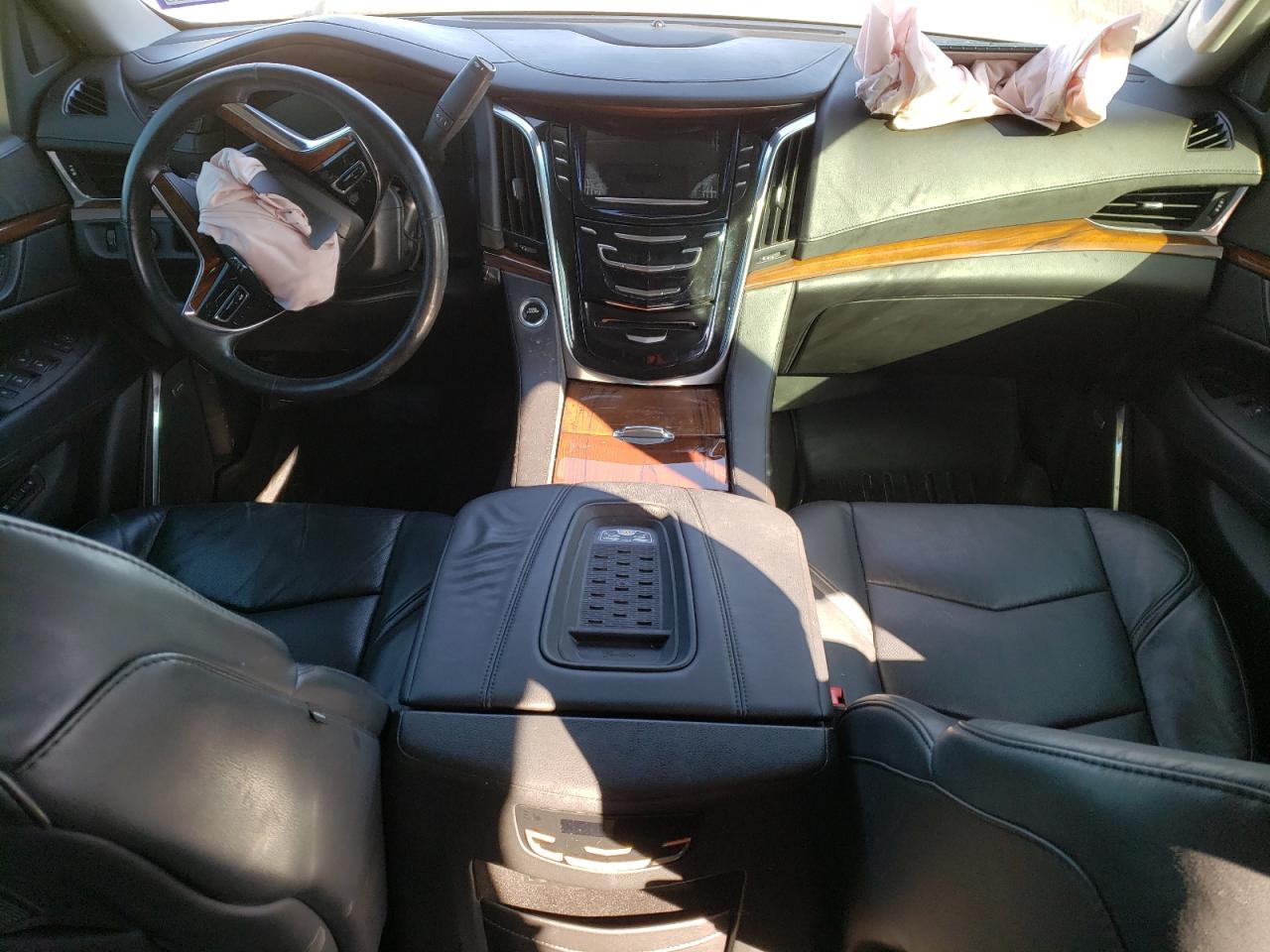 1gys3nkj6fr510449 1GYS3NKJ6FR510449 2015 Cadillac Escalade Premium