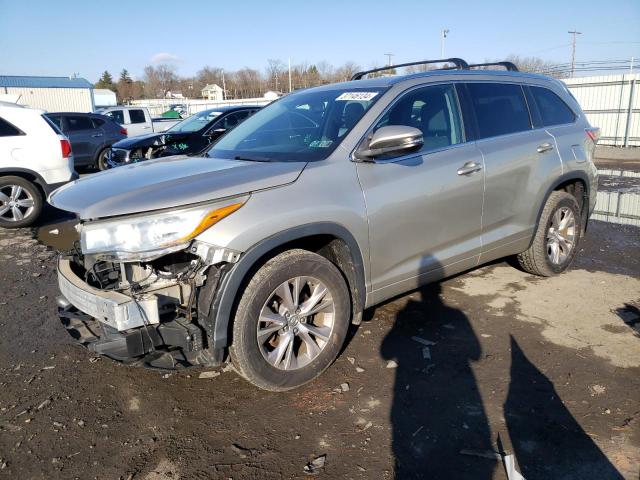 VIN 5TDJKRFH4FS135519 2015 Toyota Highlander, Xle no.1