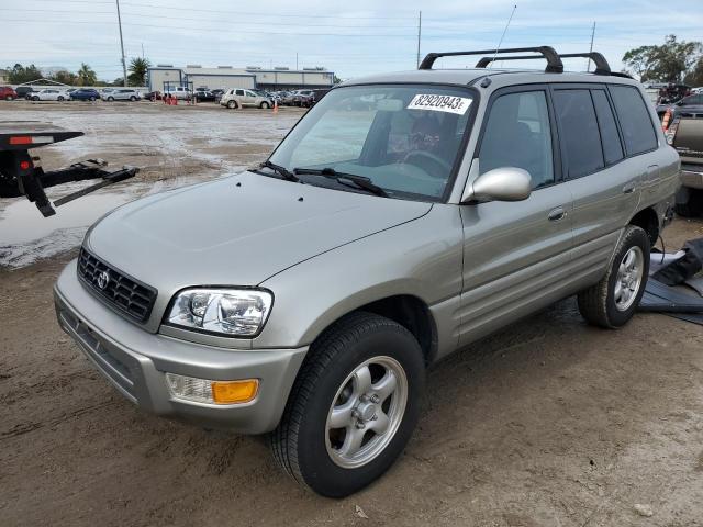 2000 Toyota RAV4 