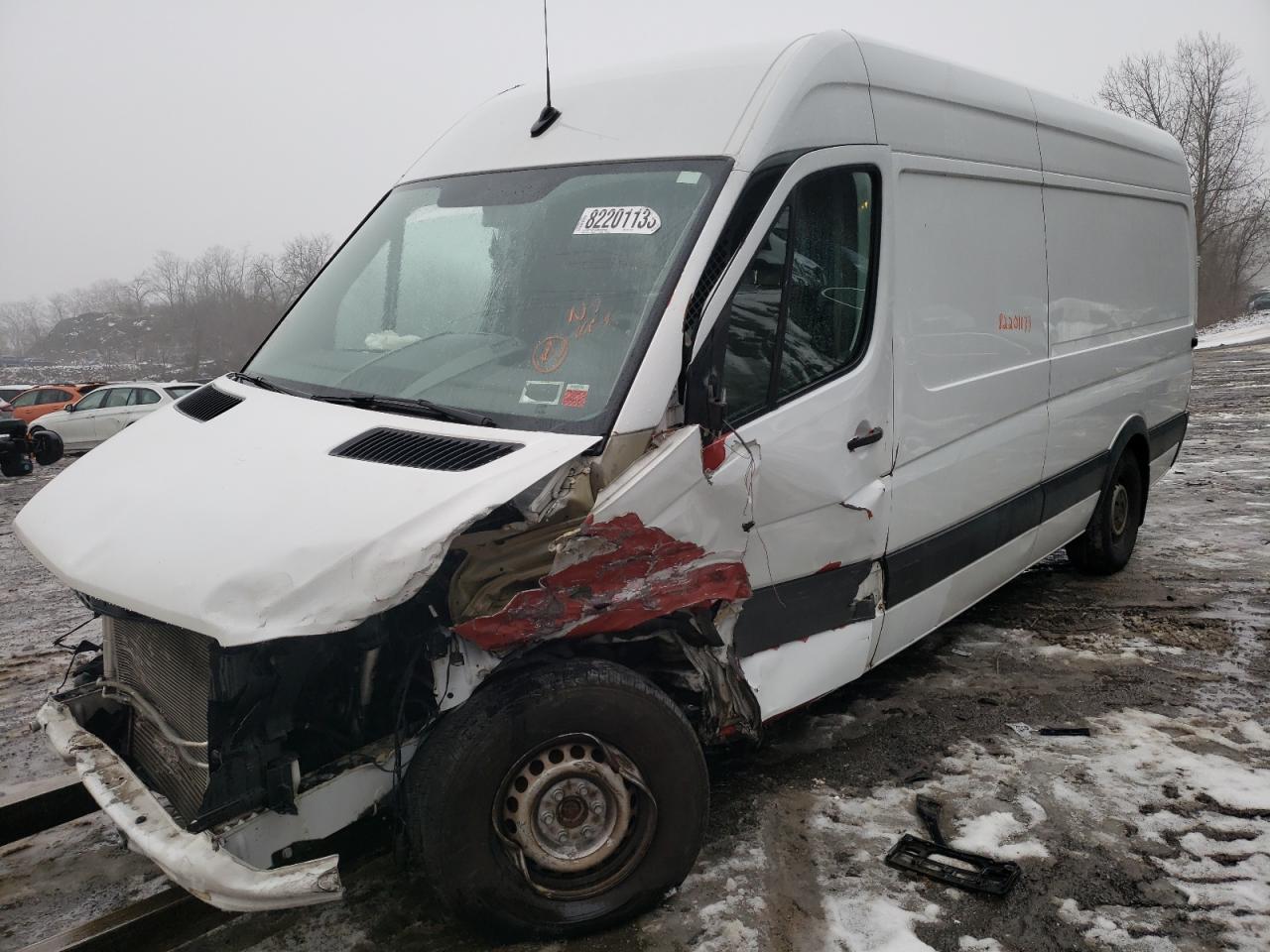 Accident damaged mercedes benz sprinter best sale for sale