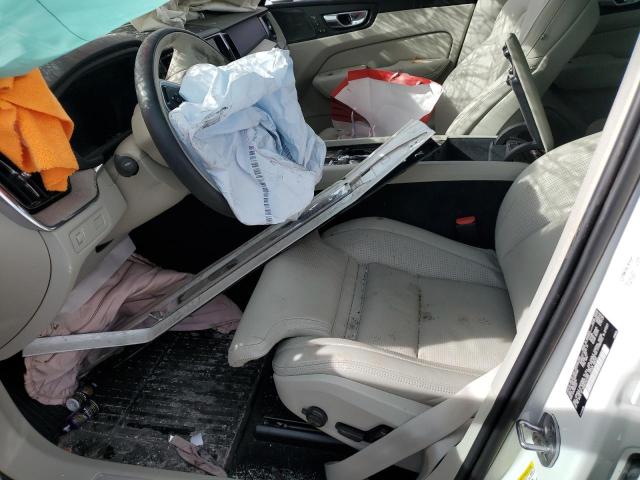 2022 VOLVO XC60 B5 IN - YV4L12DL5N1050482