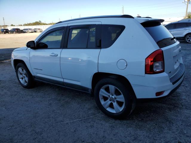 VIN W1KWF8EB6MR652369 2011 JEEP COMPASS no.2