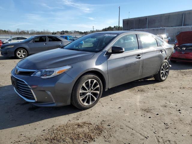 2017 Toyota Avalon XLE