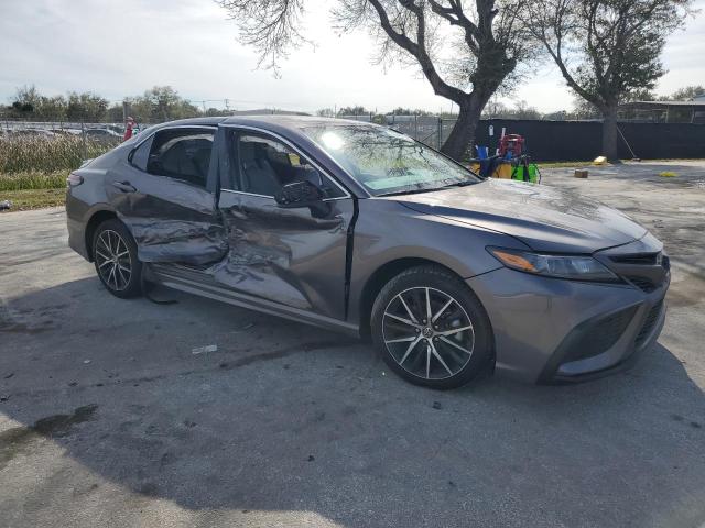 Vin: 4t1g11ak8mu465654, lot: 38947784, toyota camry se 20214