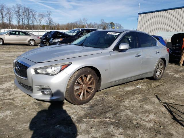 2015 INFINITI Q50 Base