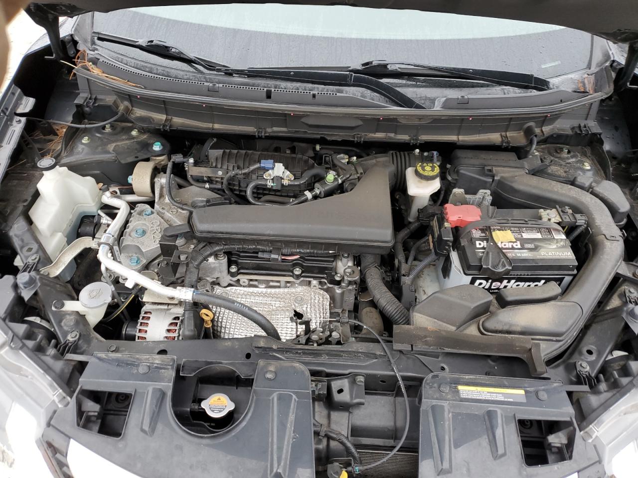 KNMAT2MT8JP596933 NISSAN ROGUE 2018