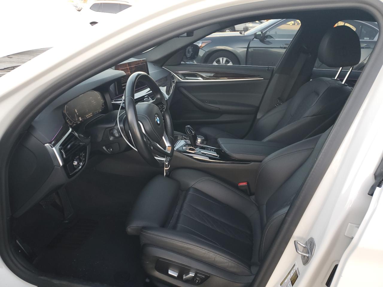 WBA13AG01MCG18875 BMW 5 SERIES 2021