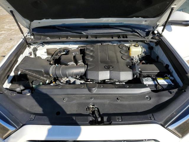 2018 TOYOTA 4RUNNER SR - JTEBU5JR7J5603700