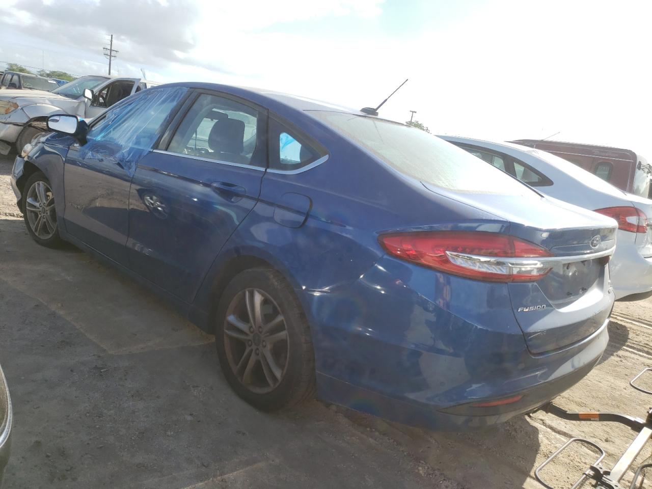 3FA6P0LU9JR273241 FORD FUSION 2018