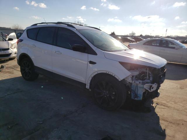 Vin: 1fmcu0gd5kua56064, lot: 82718463, ford escape se 20194