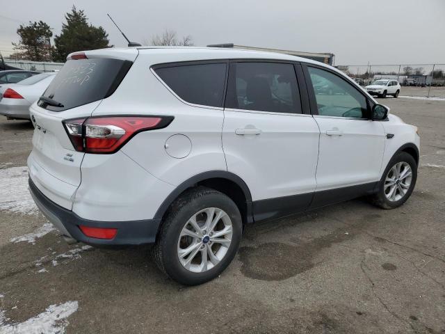 2017 FORD ESCAPE SE - 1FMCU9GD1HUB90311