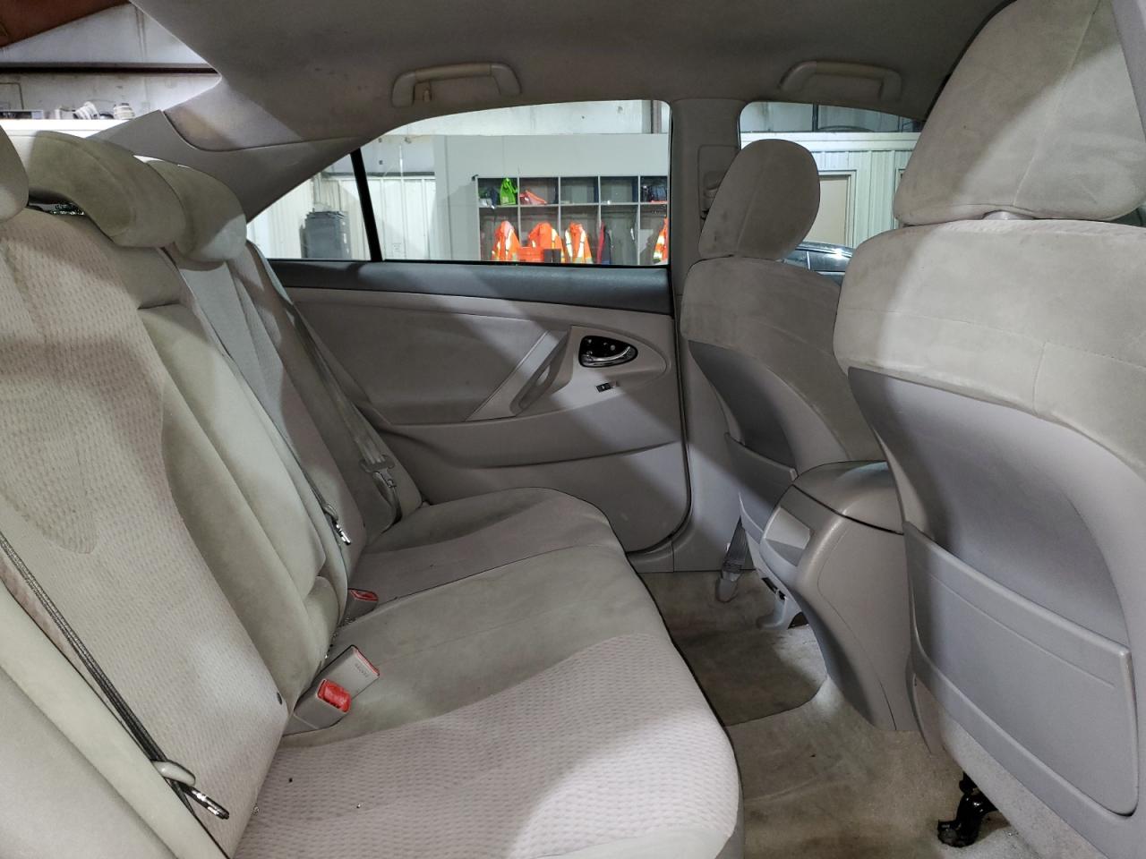 4T1BF3EK0AU065780 2010 Toyota Camry Base