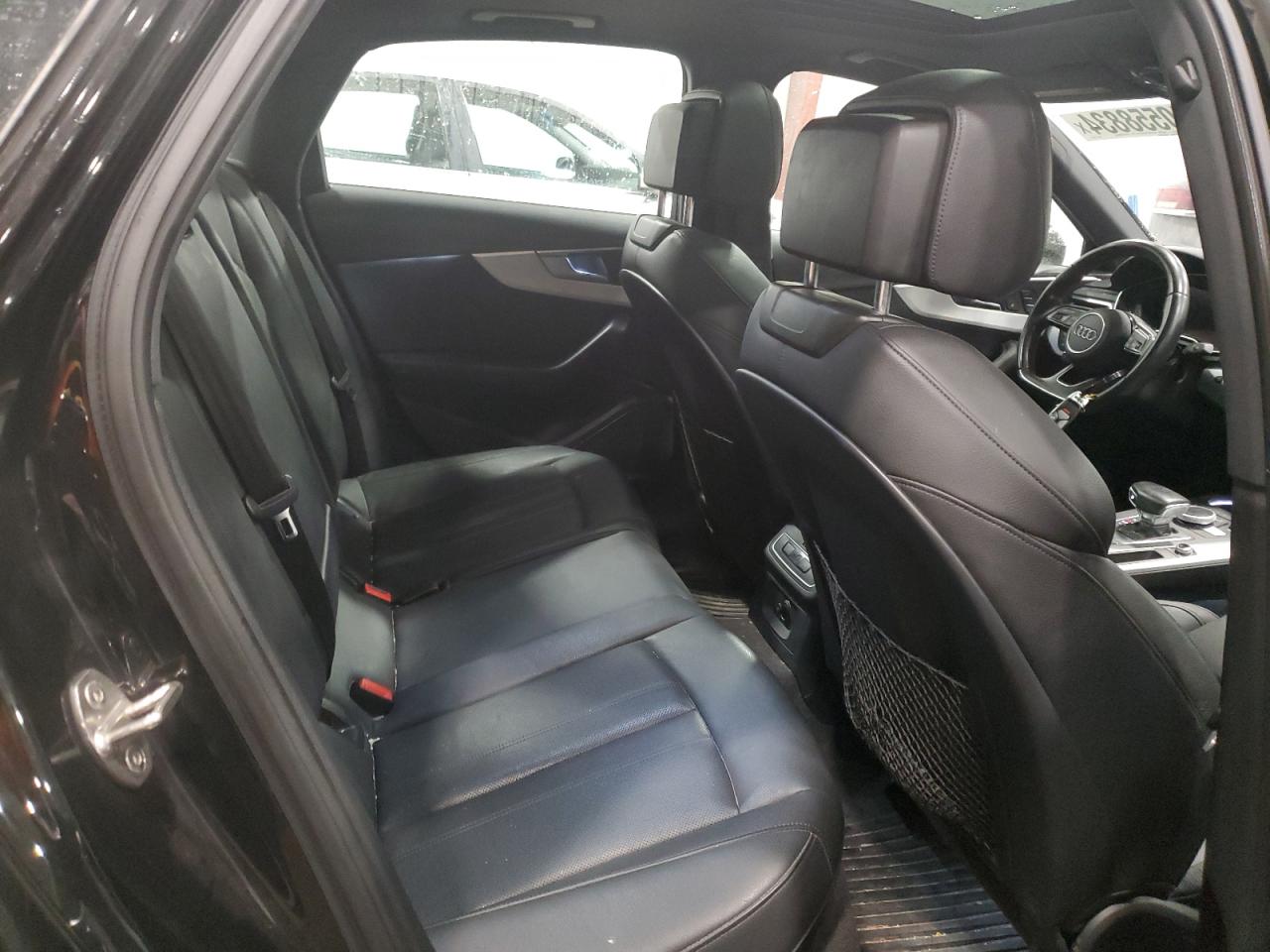 WAUENAF42HN012895 2017 Audi A4 Premium Plus