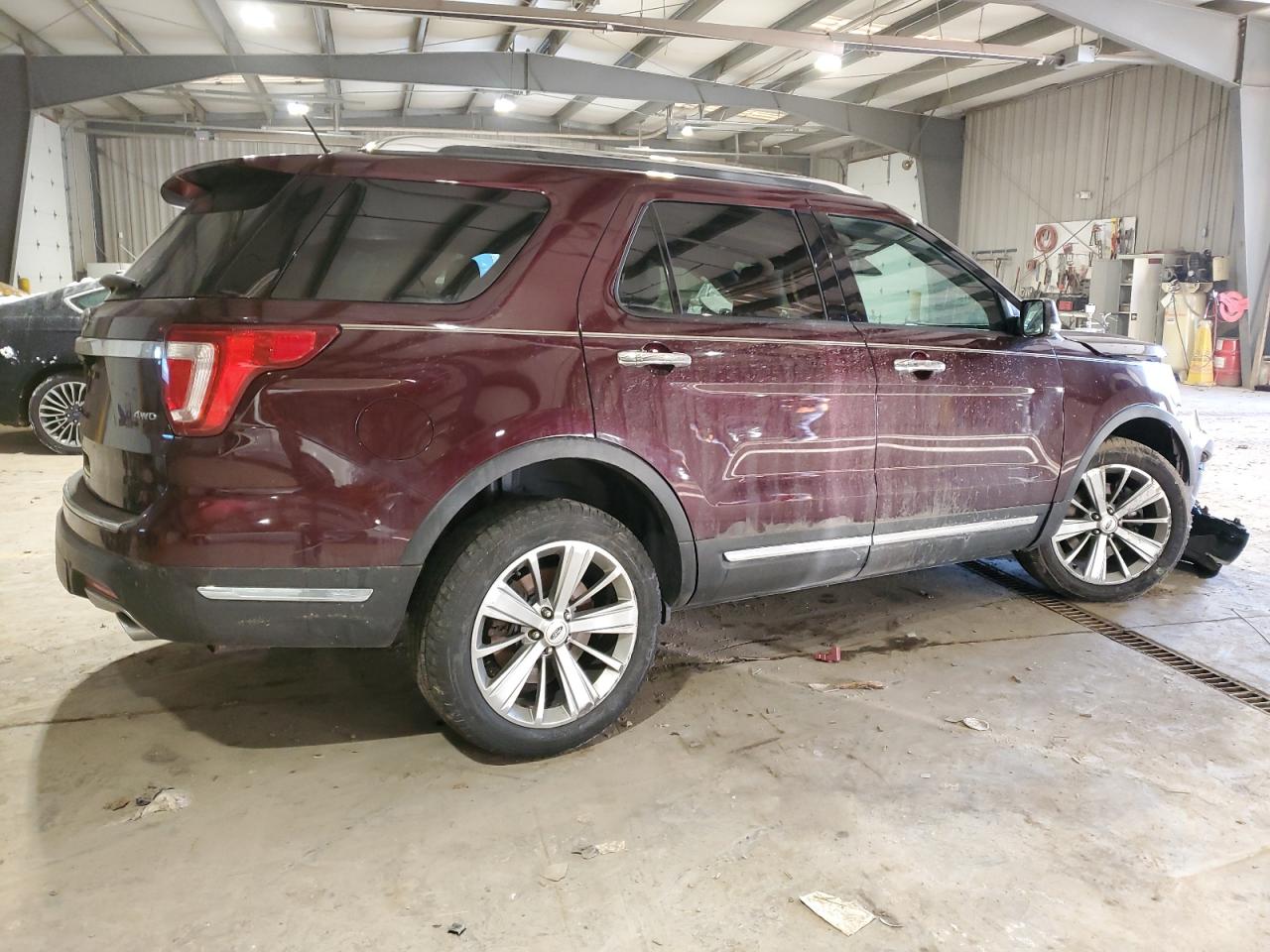 2018 Ford Explorer Limited vin: 1FM5K8F85JGB16245