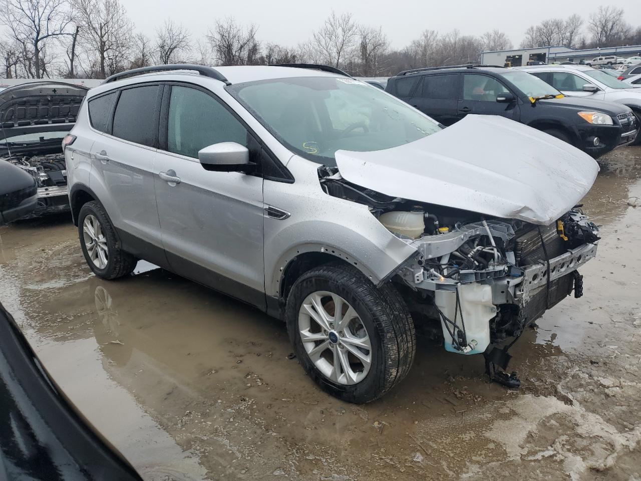 1FMCU9GD0JUD57358 2018 Ford Escape Se