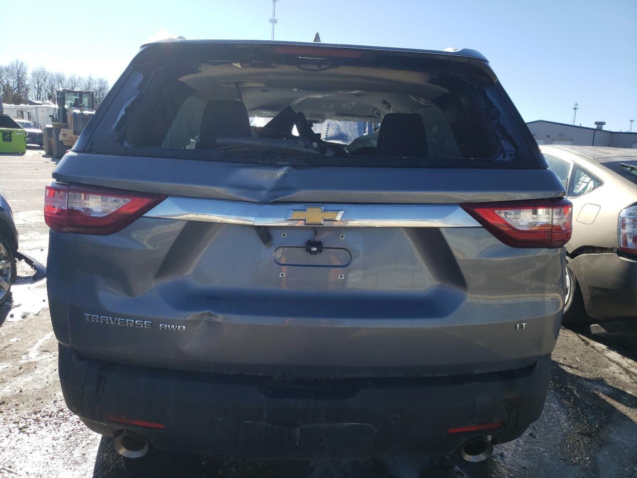 1GNEVGKW9JJ130041 2018 Chevrolet Traverse Lt