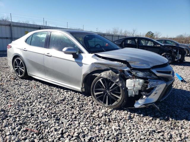 Vin: 4t1b61hk7ju064514, lot: 38650504, toyota camry xse 20184