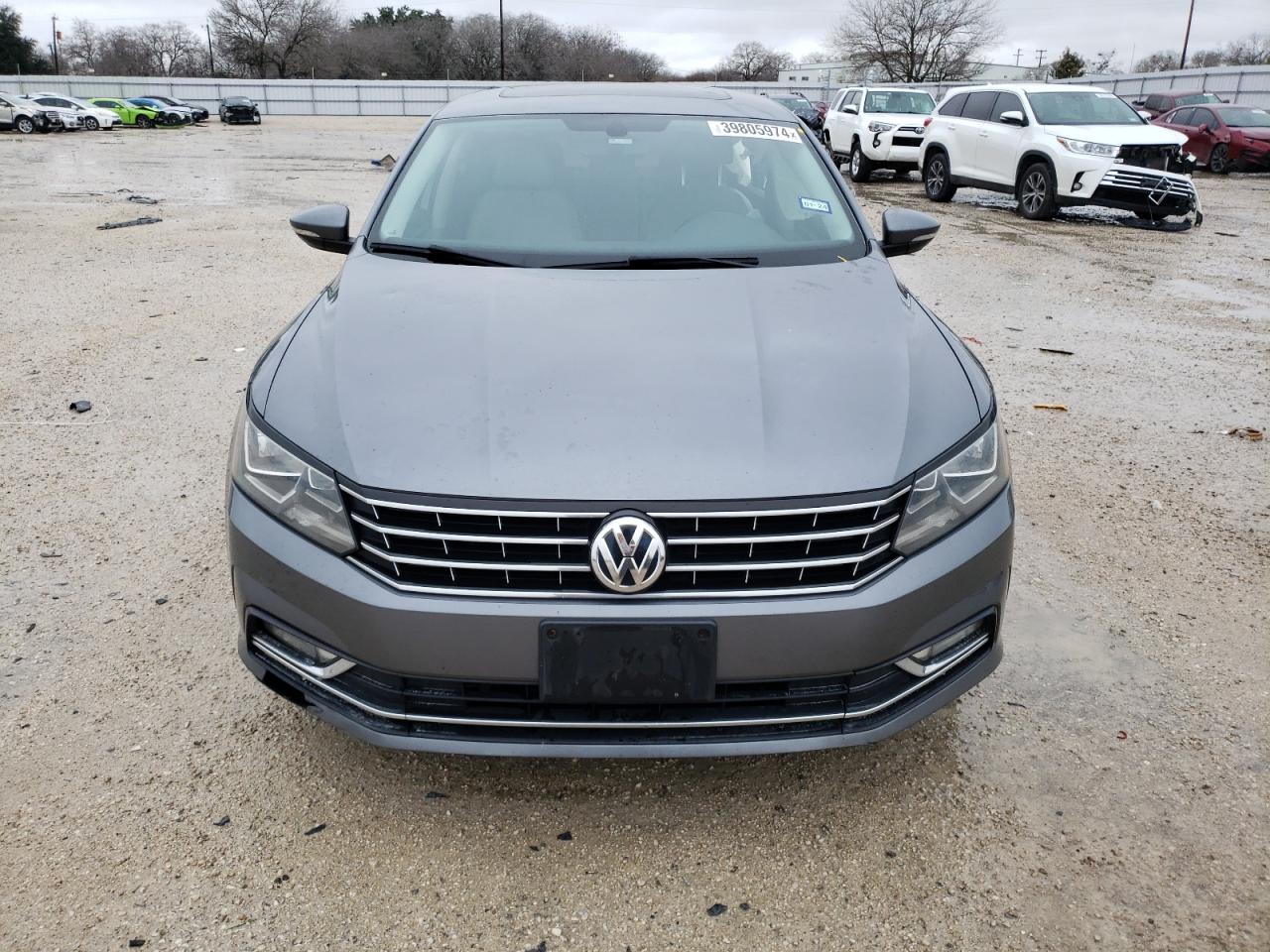 1VWBS7A37GC051540 2016 Volkswagen Passat Se