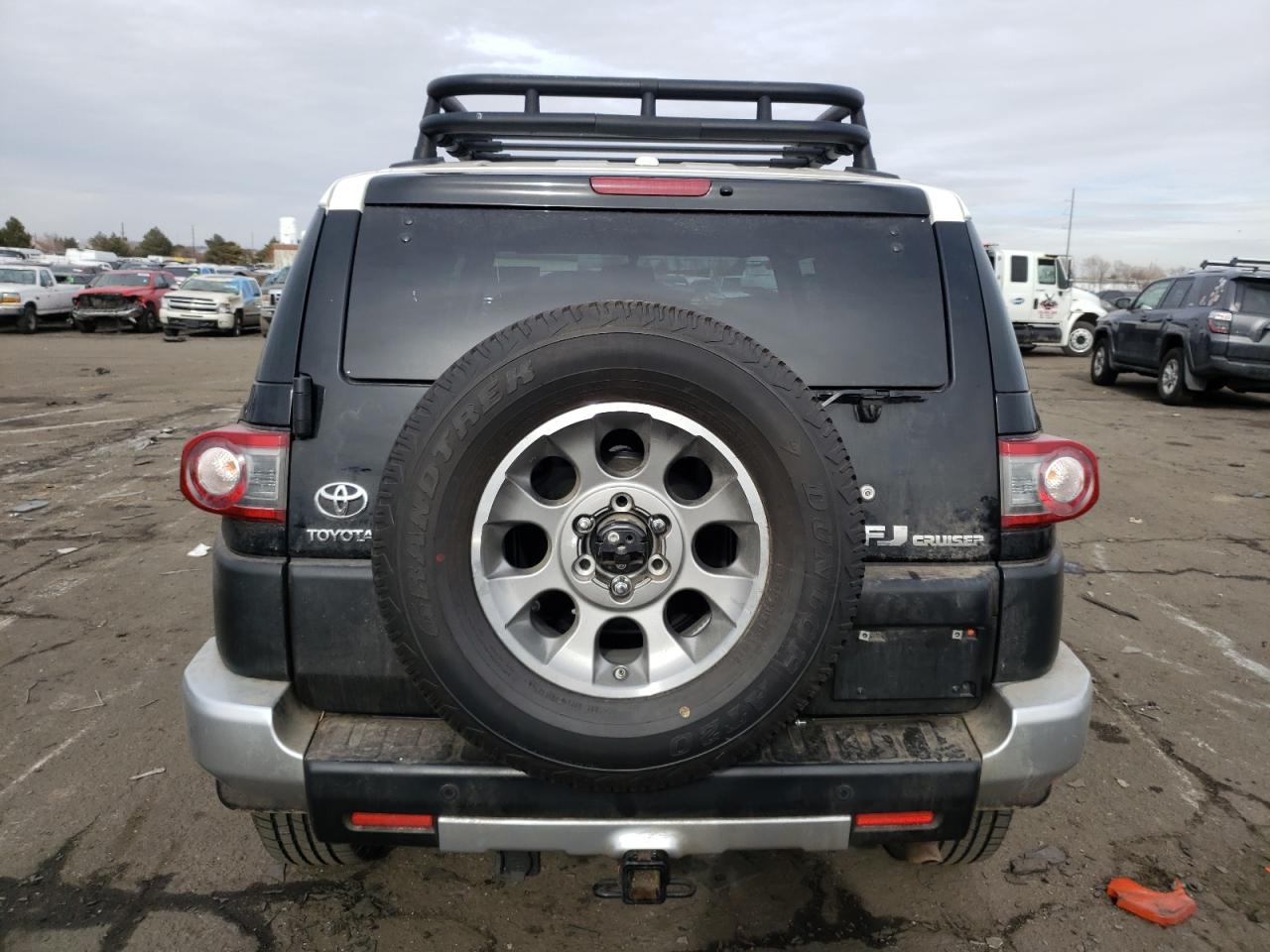 2013 Toyota Fj Cruiser vin: JTEBU4BF2DK152938