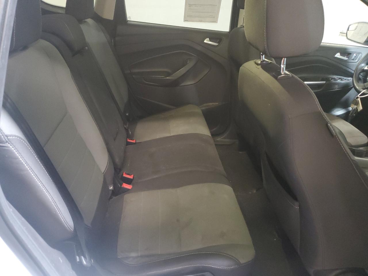VIN: 1FMCU9GX3GUA68851 2016 FORD ESCAPE
