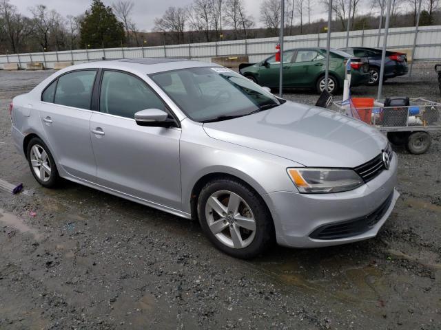 3VWLL7AJ4EM399582 | 2014 VOLKSWAGEN JETTA TDI