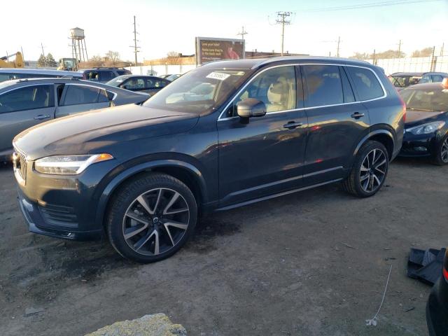 2022 Volvo XC90 T6 Momentum