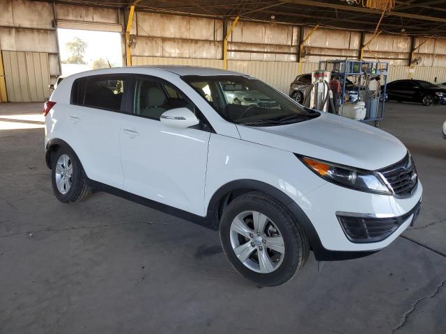 Vin: kndpb3a23c7348638, lot: 82458073, kia sportage base 20124